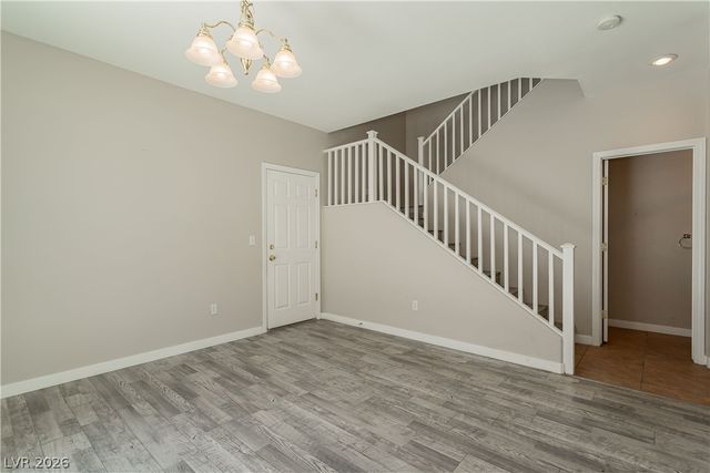 8611 Splendid Leaf Court, Las Vegas, NV 89178