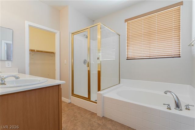 8611 Splendid Leaf Court, Las Vegas, NV 89178