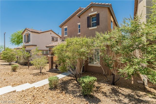 8611 Splendid Leaf Court, Las Vegas, NV 89178