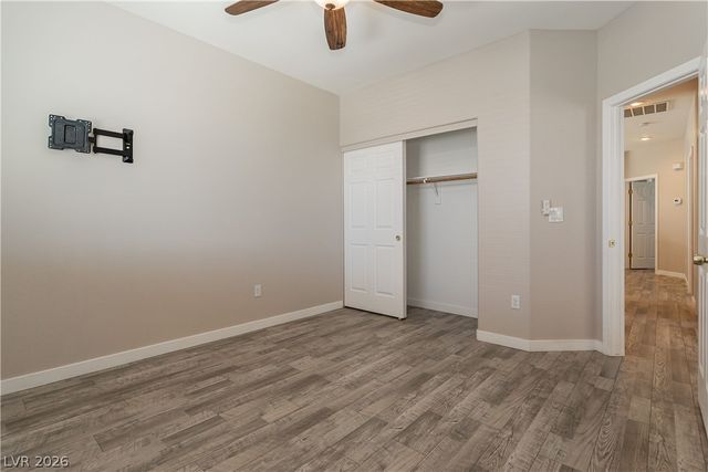 8611 Splendid Leaf Court, Las Vegas, NV 89178