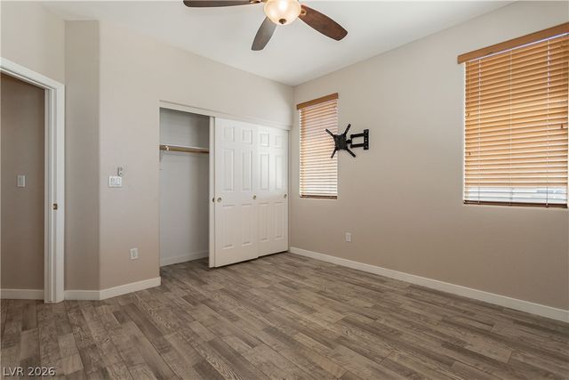 8611 Splendid Leaf Court, Las Vegas, NV 89178