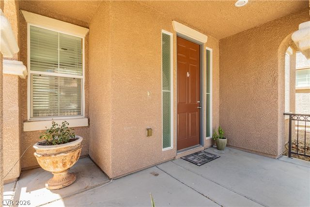 8611 Splendid Leaf Court, Las Vegas, NV 89178