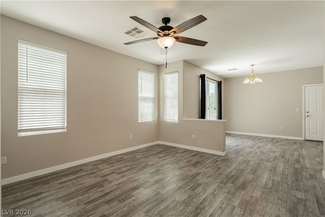 8611 Splendid Leaf Court, Las Vegas, NV 89178