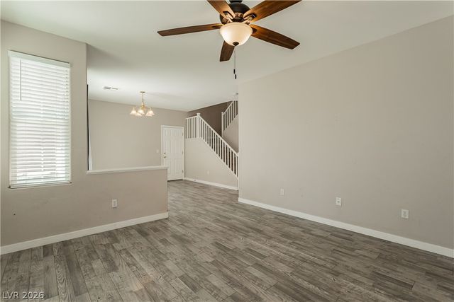 8611 Splendid Leaf Court, Las Vegas, NV 89178