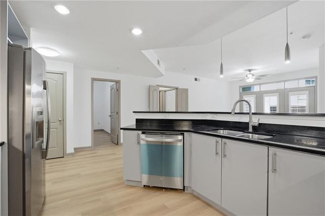 390 17th NW Street 3058, Atlanta, GA 30363