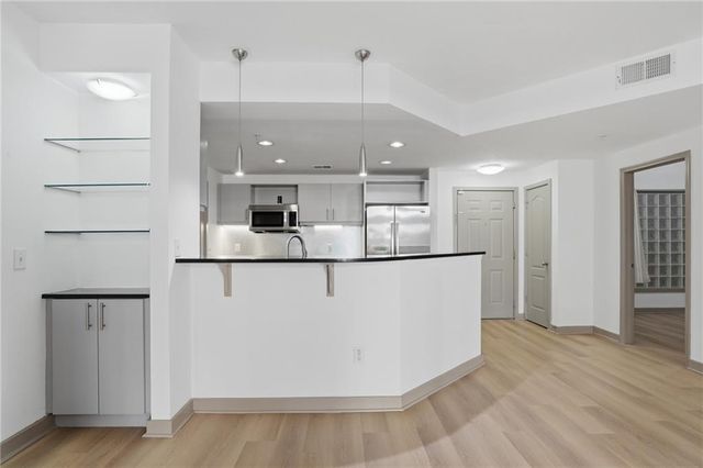 390 17th NW Street 3058, Atlanta, GA 30363