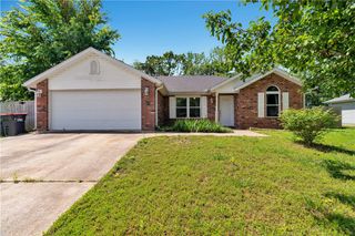 679 Richland Creek Avenue, Elkins, AR 72727