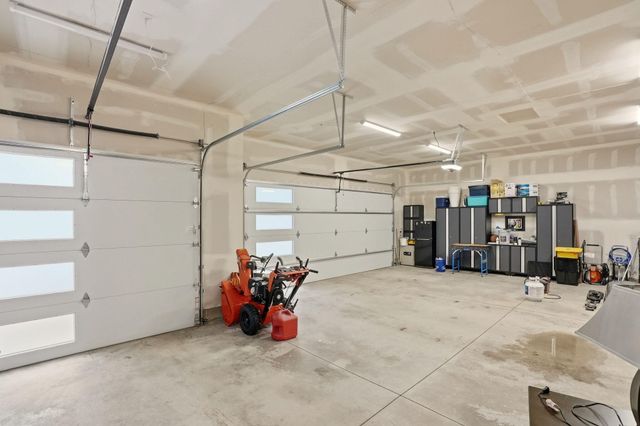 55401 Heierman Drive, Bend, OR 97707