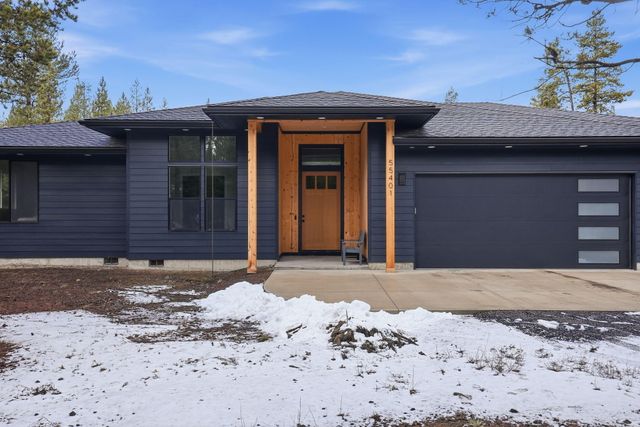 55401 Heierman Drive, Bend, OR 97707