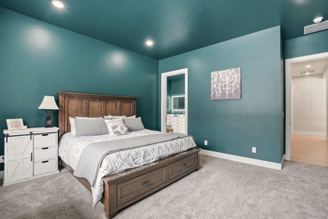 55401 Heierman Drive, Bend, OR 97707