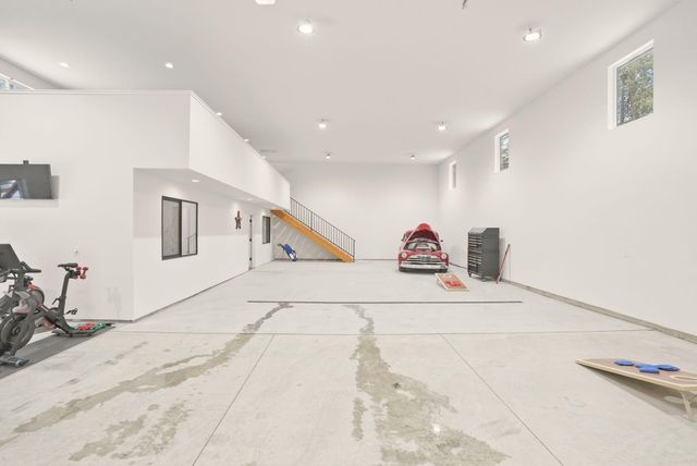 55401 Heierman Drive, Bend, OR 97707