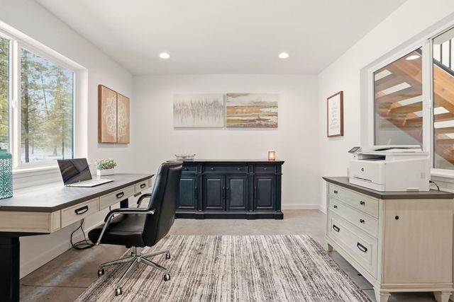 55401 Heierman Drive, Bend, OR 97707