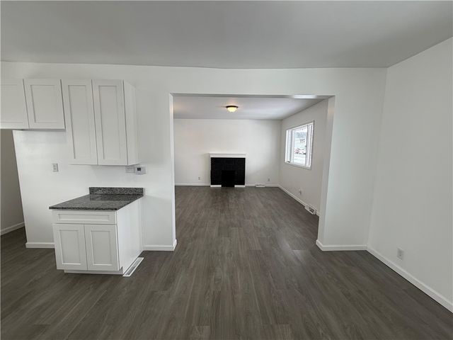 1028 Broad, Belle Vernon, PA 15012