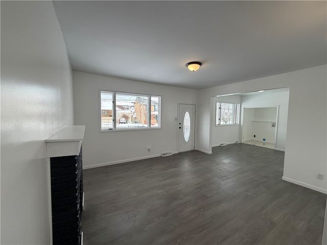 1028 Broad, Belle Vernon, PA 15012