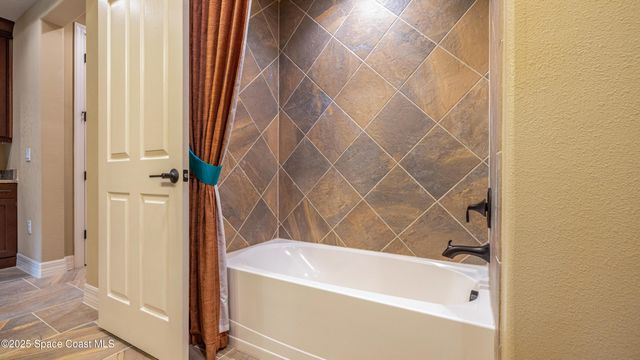 2683 Amati Drive, Kissimmee, FL 34741