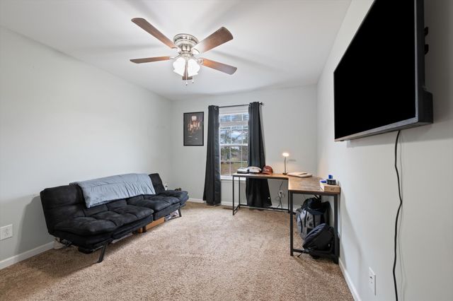 406 Hobbs Dr, White House, TN 37188