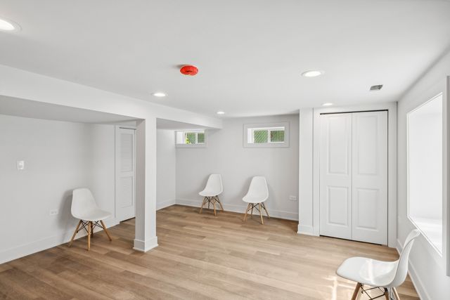 3529 S 54th Avenue, Cicero, IL 60804