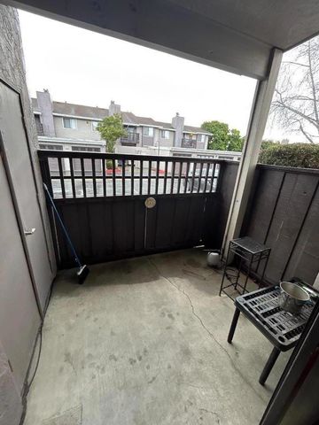 427 W Laurel Drive A, Salinas, CA 93906