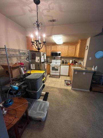 427 W Laurel Drive A, Salinas, CA 93906