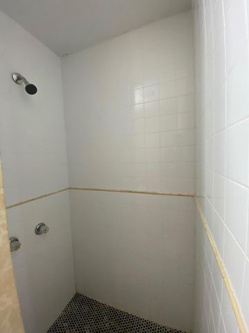 16 NE 9th Avenue, Deerfield Beach, FL 33441