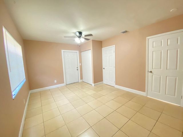 16 NE 9th Avenue, Deerfield Beach, FL 33441