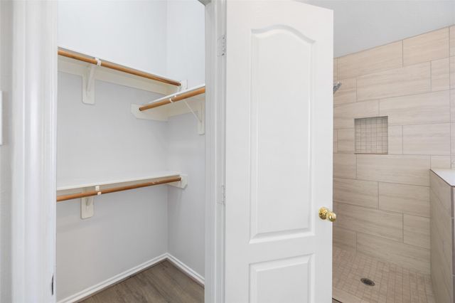 9926 Driftwood Park Drive, Houston, TX 77095