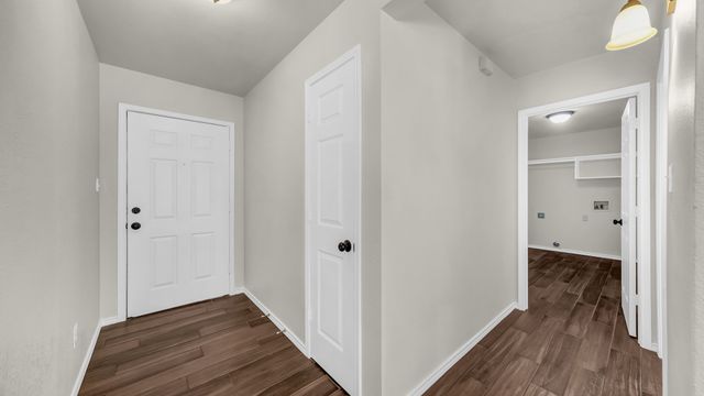 721 Lisa Street, Burleson, TX 76028