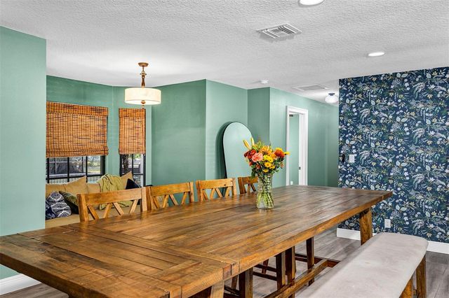 5520 NE 2ND LANE, Ocala, FL 34470