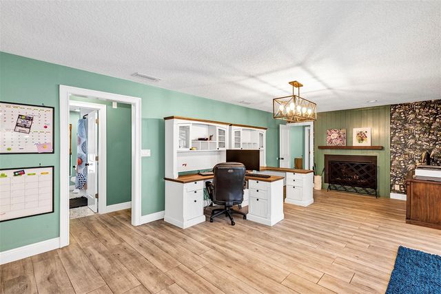 5520 NE 2ND LANE, Ocala, FL 34470