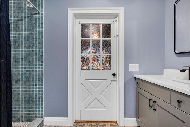 5520 NE 2ND LANE, Ocala, FL 34470