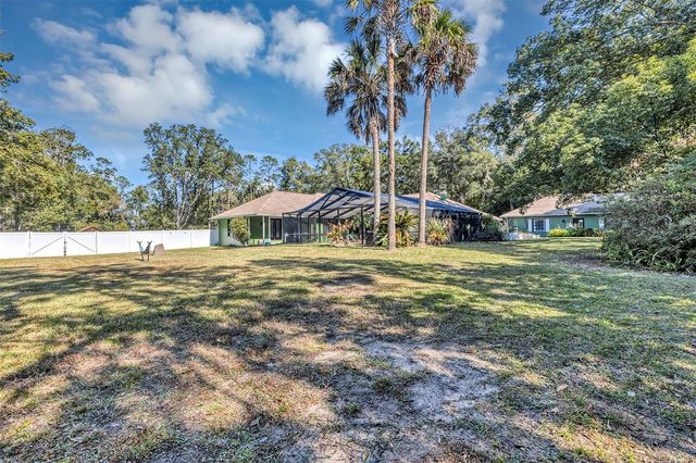 5520 NE 2ND LANE, Ocala, FL 34470