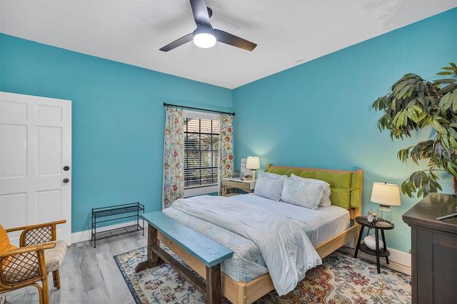 5520 NE 2ND LANE, Ocala, FL 34470