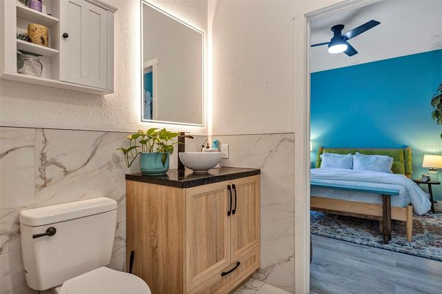 5520 NE 2ND LANE, Ocala, FL 34470