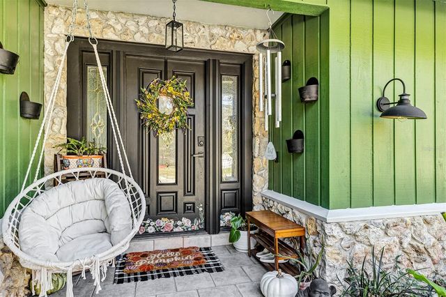 5520 NE 2ND LANE, Ocala, FL 34470