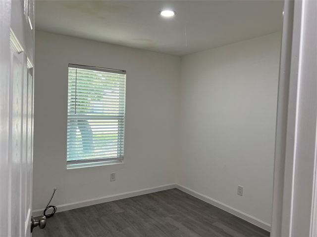 3221 Forestdale Lane, Balch Springs, TX 75180