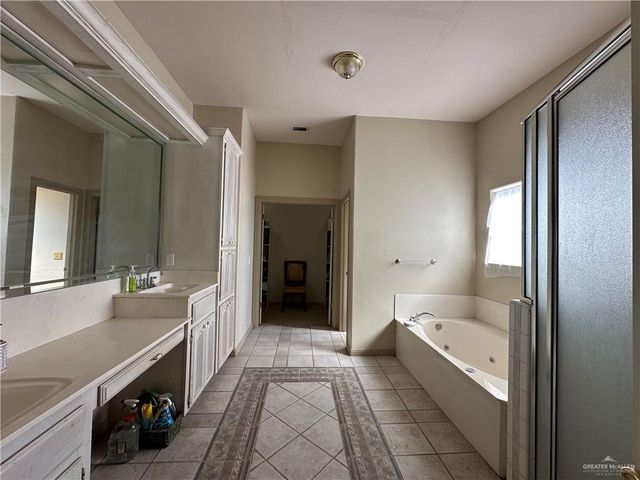 1215 S Tower Road, Alamo, TX 78516