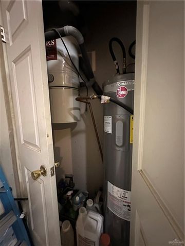 1215 S Tower Road, Alamo, TX 78516