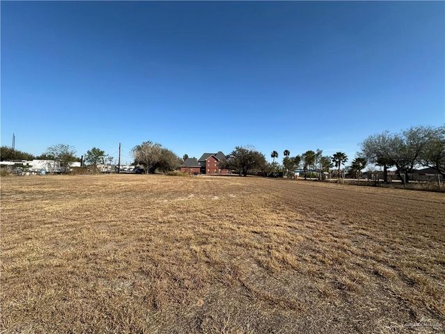 1215 S Tower Road, Alamo, TX 78516