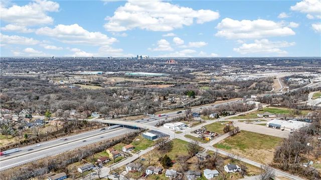 7315 Sni A Bar Road, Kansas City, MO 64129