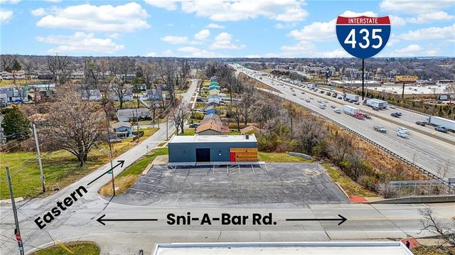 7315 Sni A Bar Road, Kansas City, MO 64129