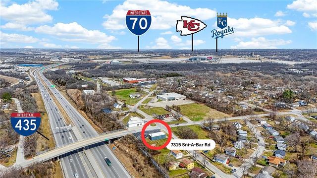 7315 Sni A Bar Road, Kansas City, MO 64129