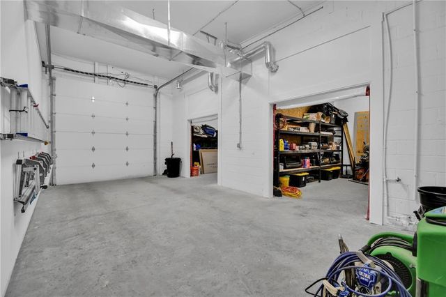7315 Sni A Bar Road, Kansas City, MO 64129