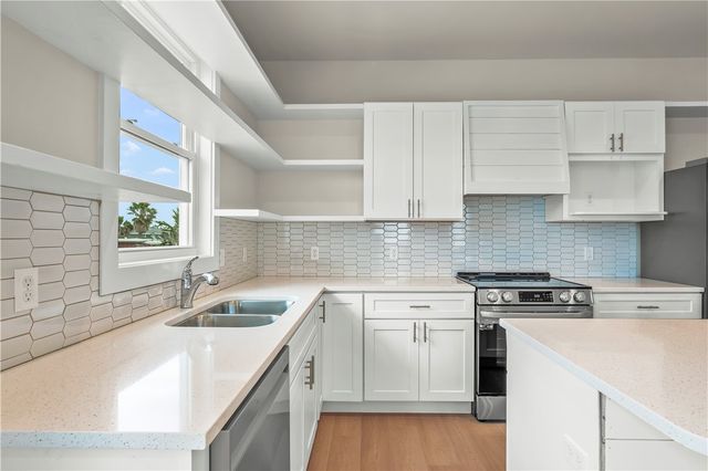 434 Oleander St 1, Port Aransas, TX 78373