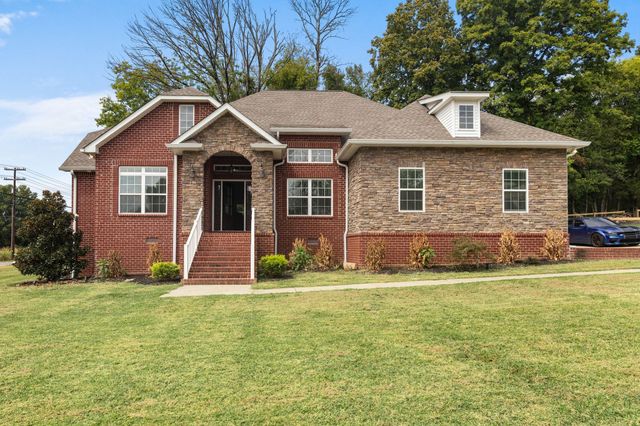 55 Mockingbird Ln, Hartsville, TN 37074