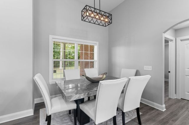 55 Mockingbird Ln, Hartsville, TN 37074