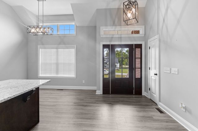 55 Mockingbird Ln, Hartsville, TN 37074