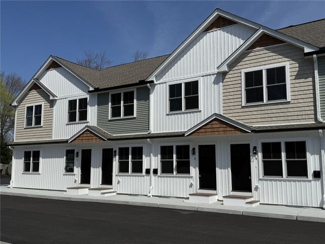 2907 Post Road 3, Warwick, RI 02886