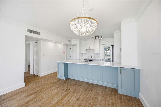 769 JOHN RINGLING BOULEVARD 2, Sarasota, FL 34236