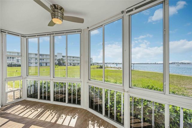 769 JOHN RINGLING BOULEVARD 2, Sarasota, FL 34236