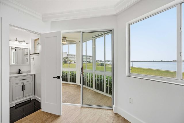 769 JOHN RINGLING BOULEVARD 2, Sarasota, FL 34236